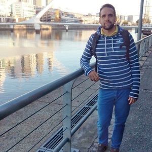 Meet your Posher, Carlos